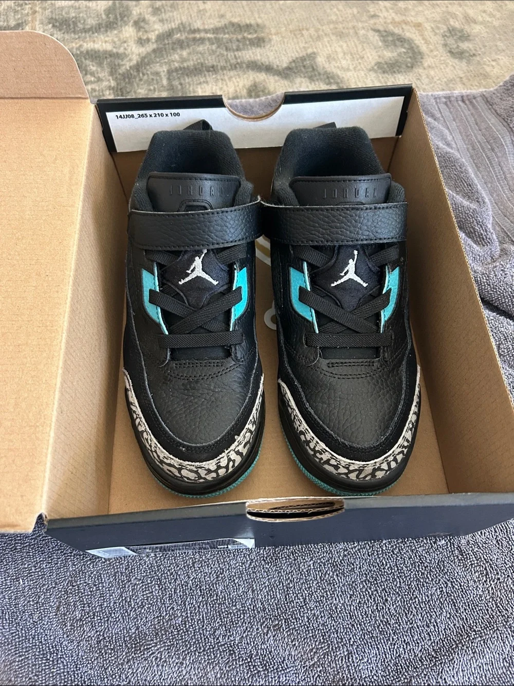 Jordan Kids' Spizike Black & Teal Low-Top Basketball Sneakers